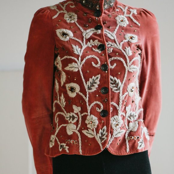 Velvet embroidered beaded Blazer Jacket - Picture 2 of 15